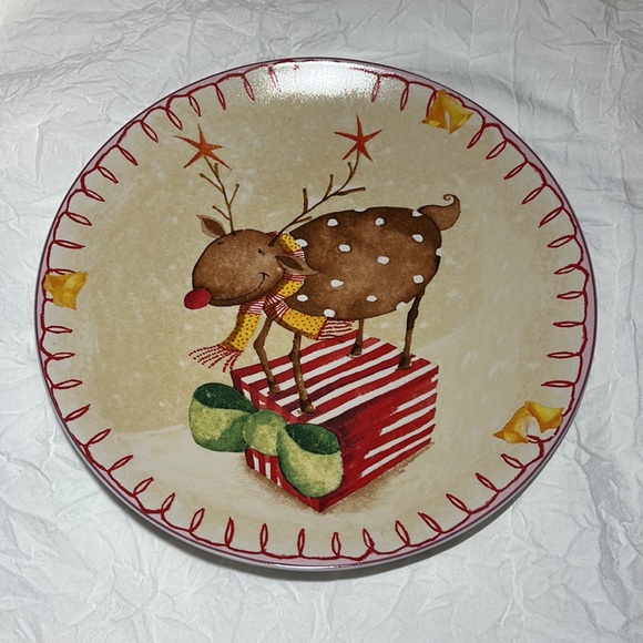 Reindeer Holiday Oneida plates (set of 4) with box. - Picture 3 of 9